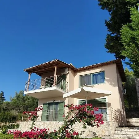 Eltheo Apartament *